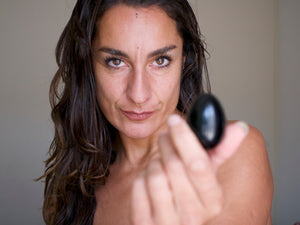Sensual healing with Black Obsidian | A Prologue