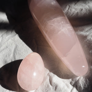 Rose Quartz Crystal Dildo Yoni Egg close up 